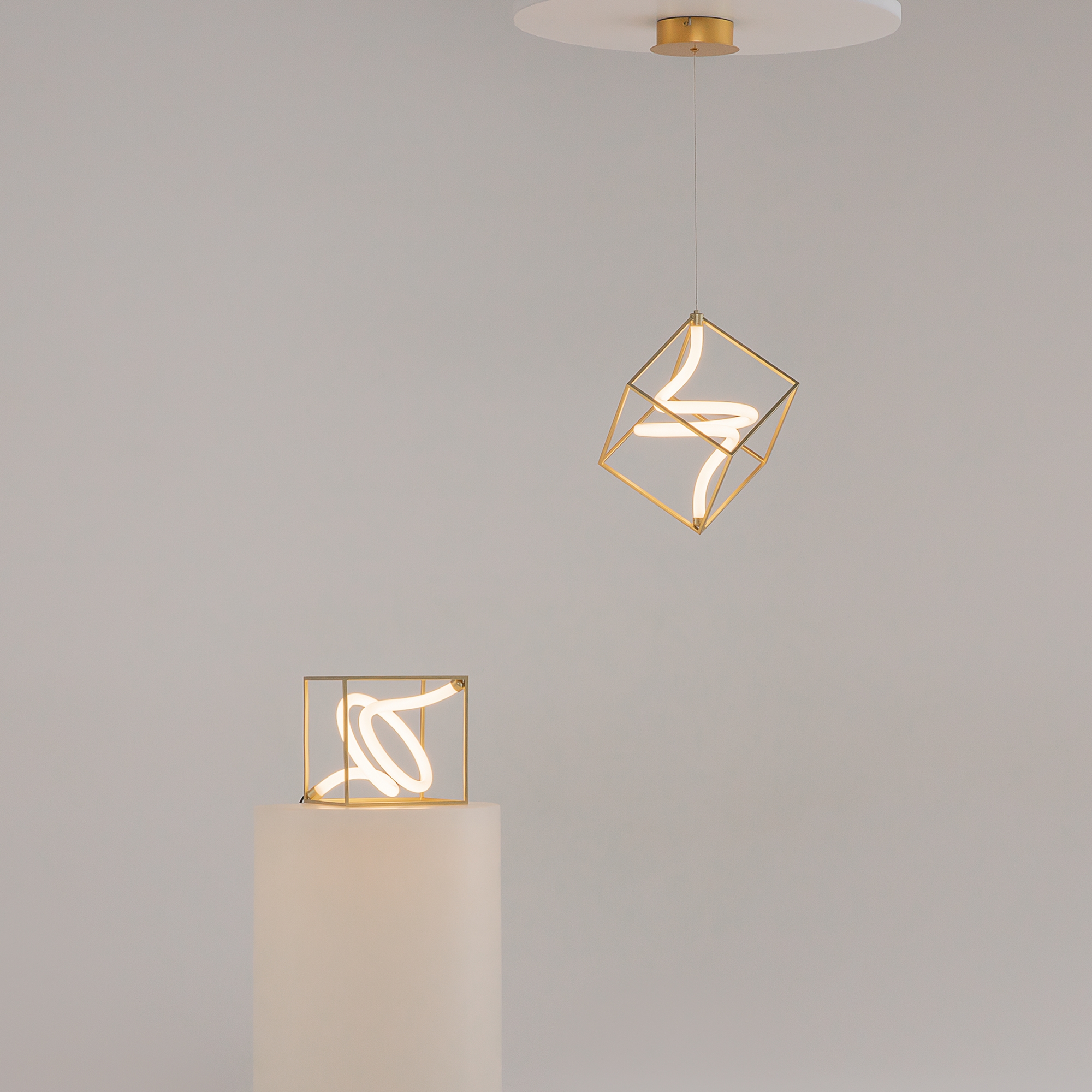 картинка Подвесной светильник Maytoni MOD345PL-L11BS3K