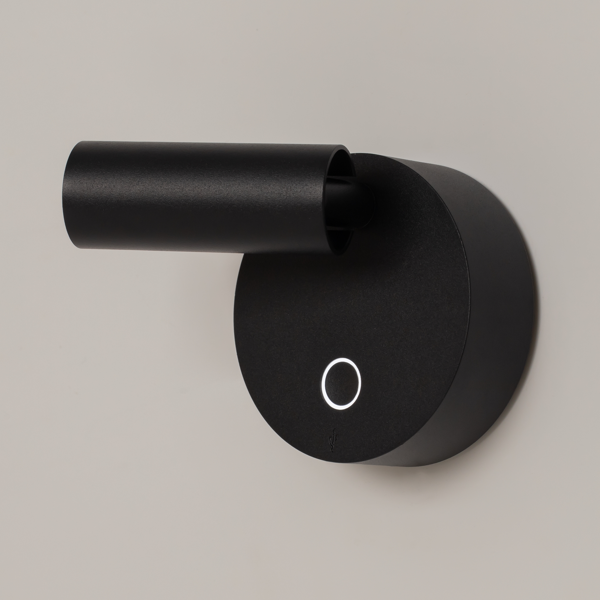 картинка Настенный светильник (бра) Technical C079WL-L3B3K