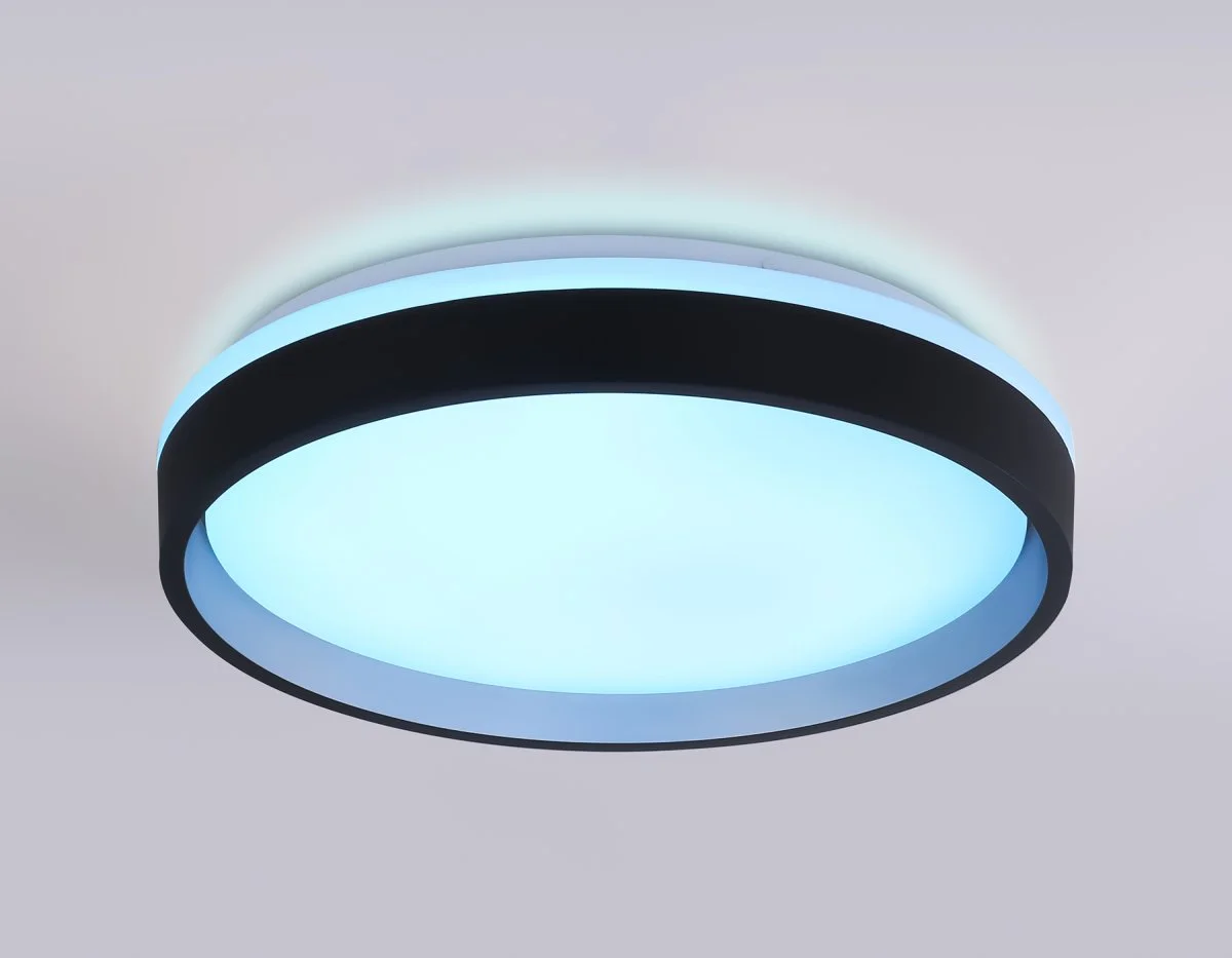 картинка Светодиодный светильник RGB с пультом управления