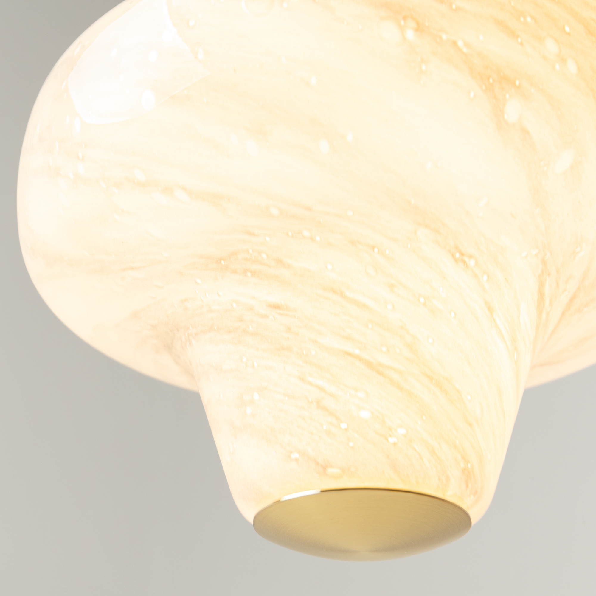 картинка Подвесной светильник Maytoni MOD359PL-L6BS3K