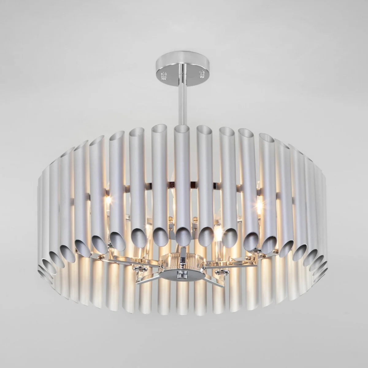 картинка Потолочная люстра с металлическим плафоном 362/5 серебро