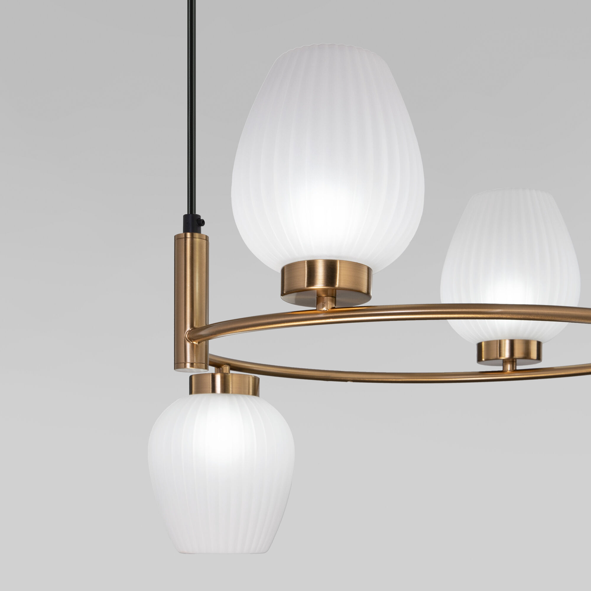 картинка Подвесной светильник 30183/4 латунь