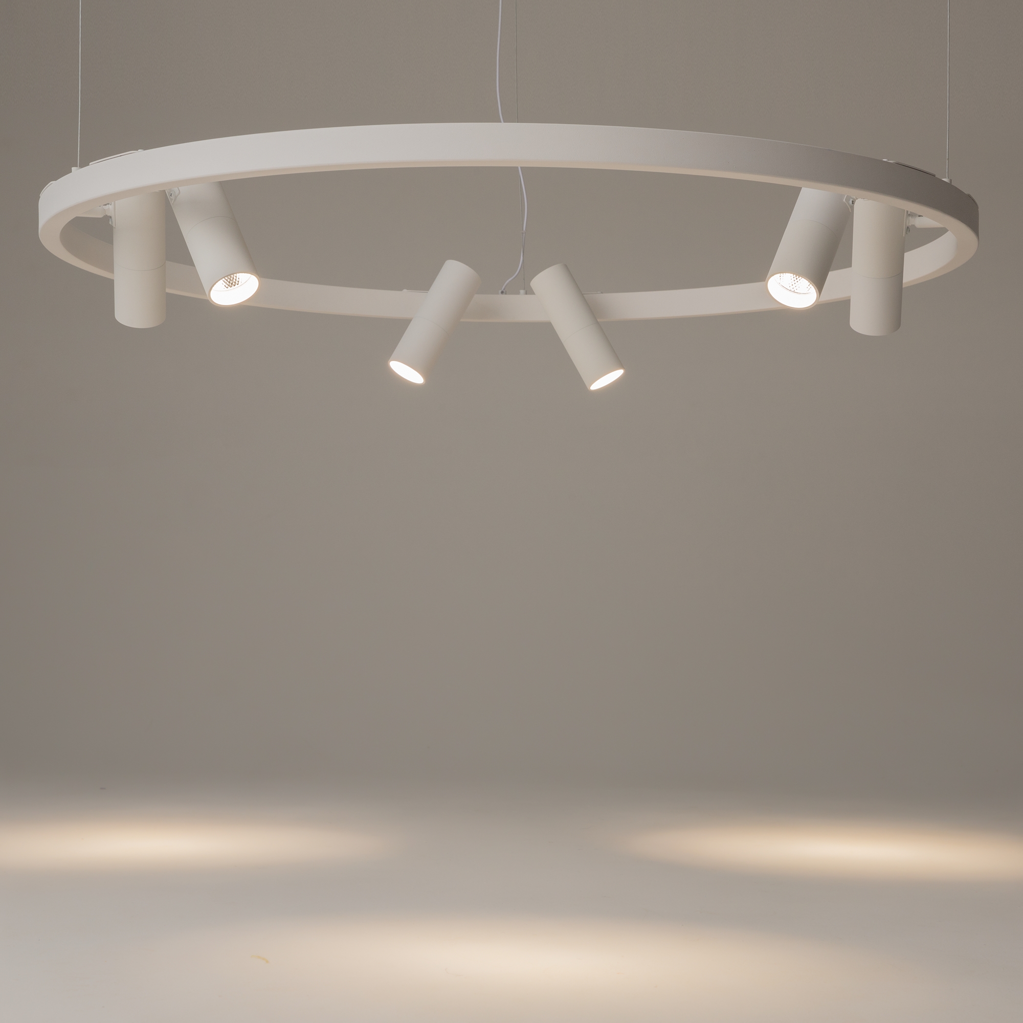 картинка Подвесной светильник Maytoni MOD102PL-L42WK