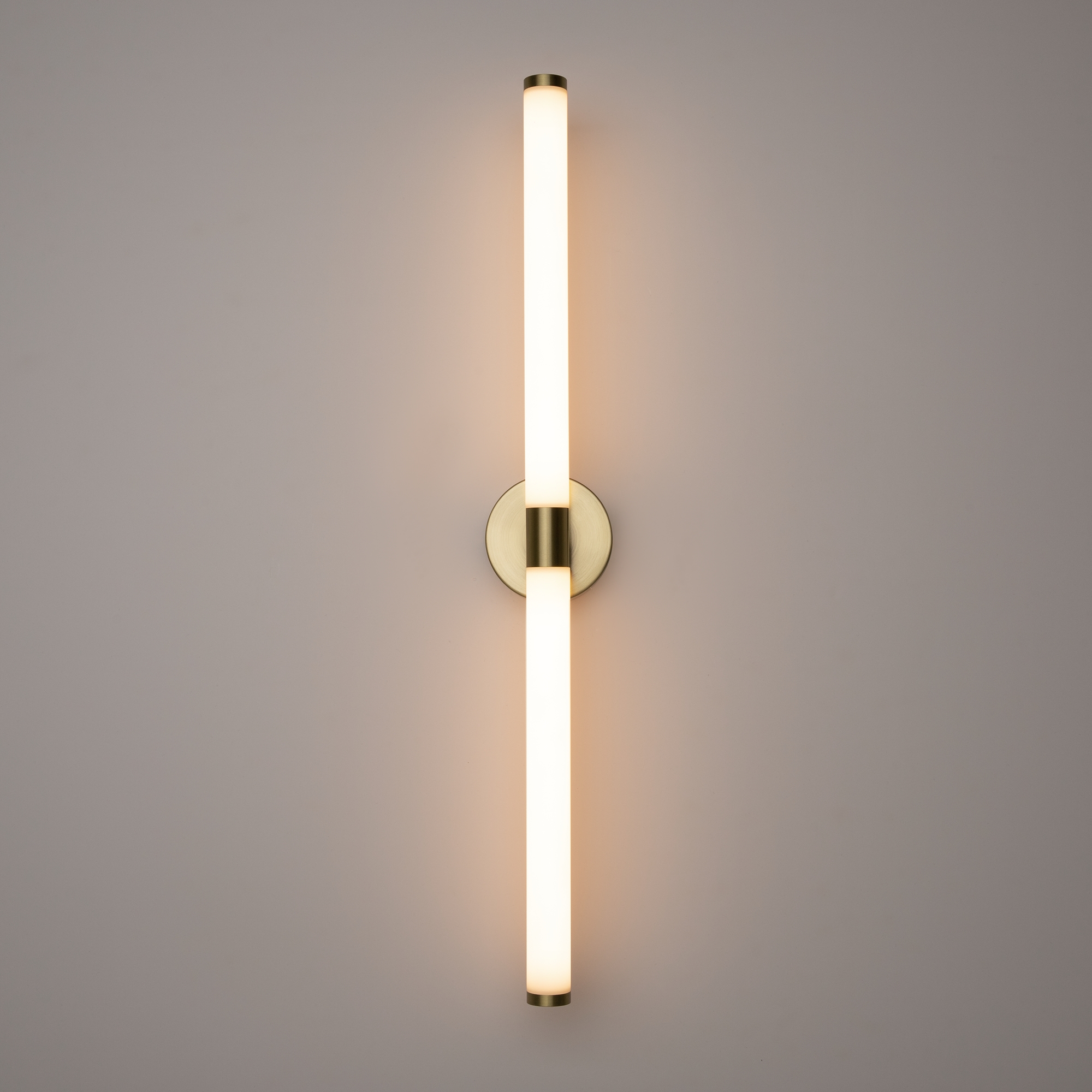 картинка Настенный светильник (бра) Maytoni MOD106WL-L16G3K