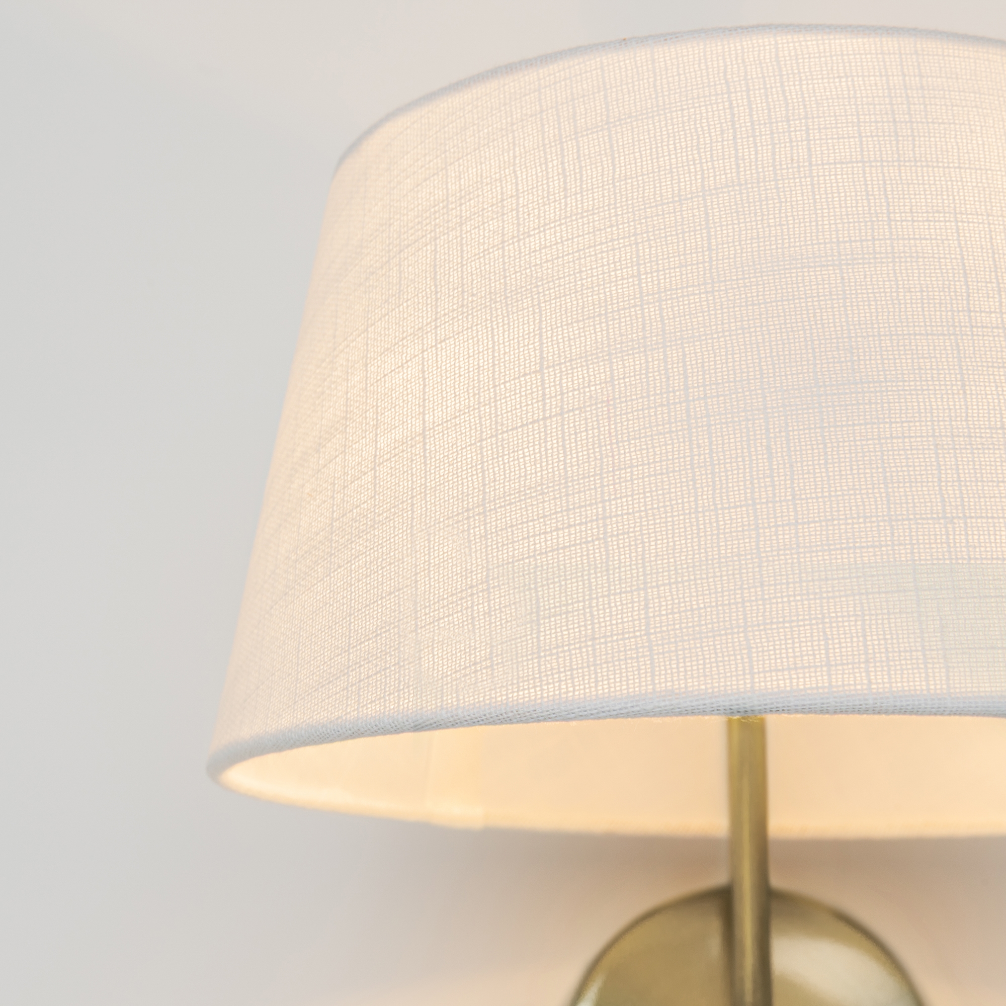 картинка Настенный светильник (бра) Maytoni MOD360WL-01BS