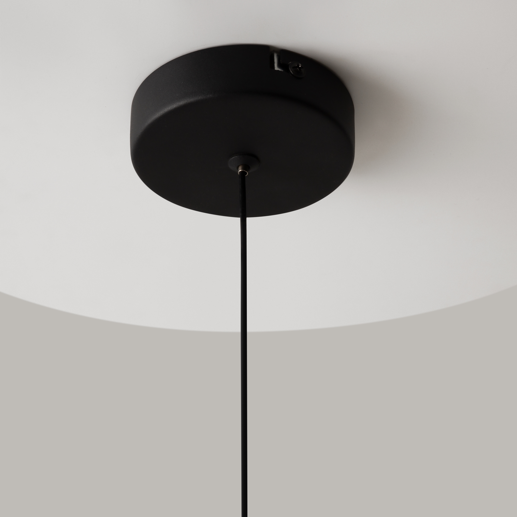 картинка Подвесной светильник Maytoni MOD379PL-L6B3K