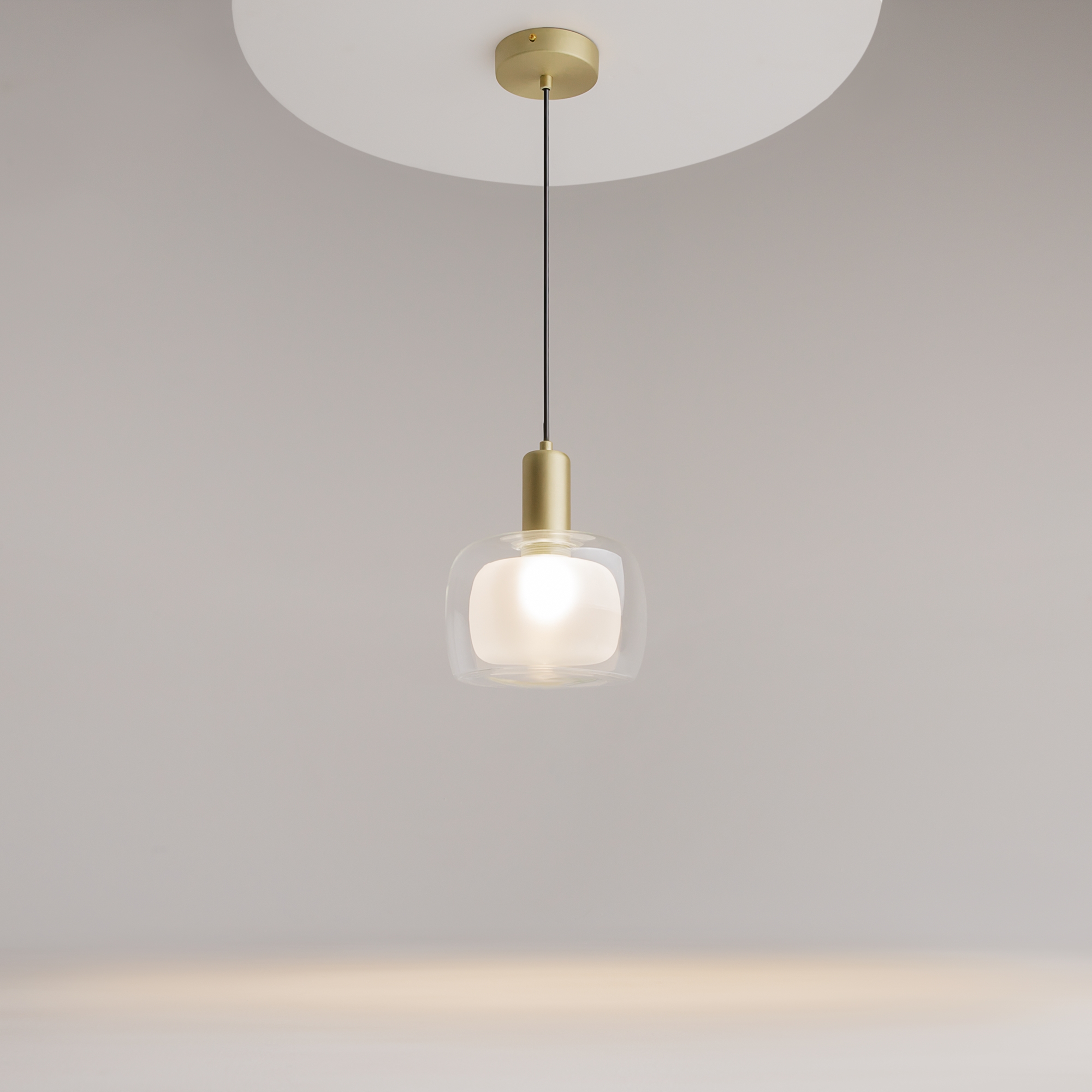 картинка Подвесной светильник Maytoni MOD411PL-01G