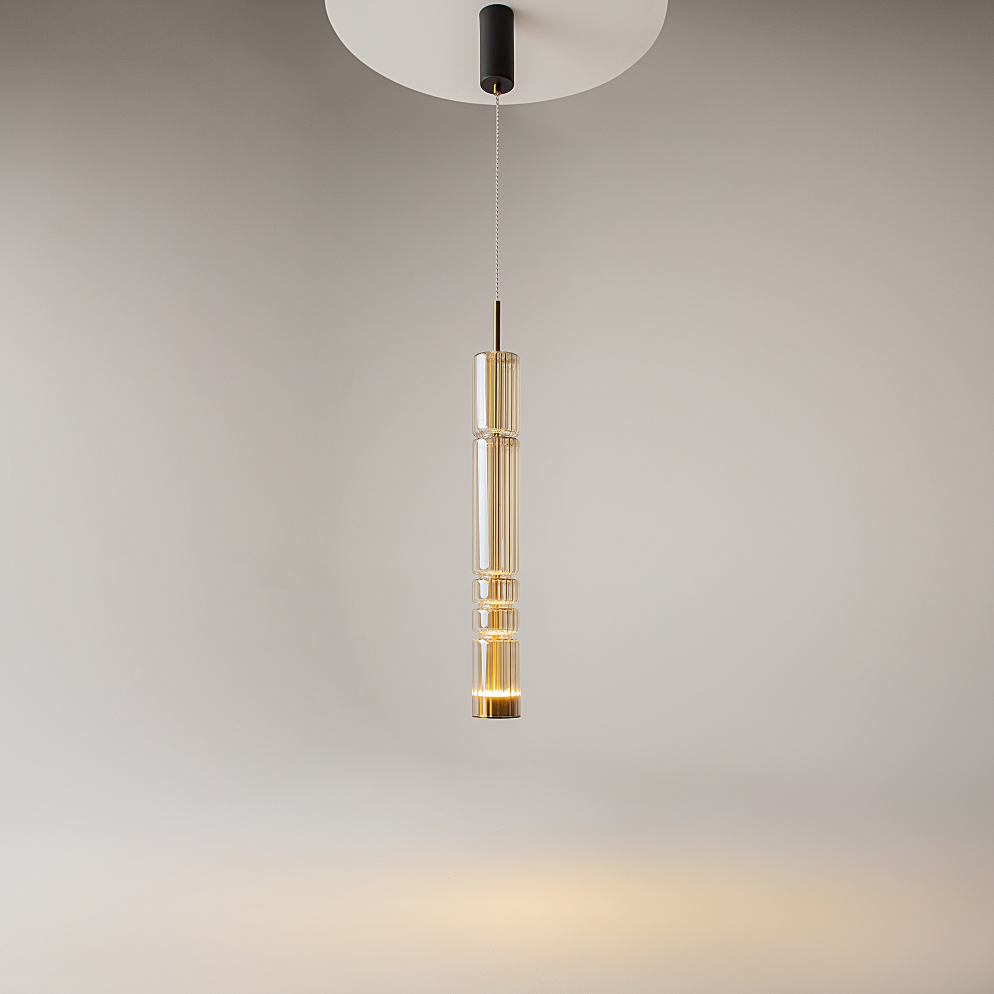 картинка Подвесной светильник Maytoni MOD272PL-L12BS3K