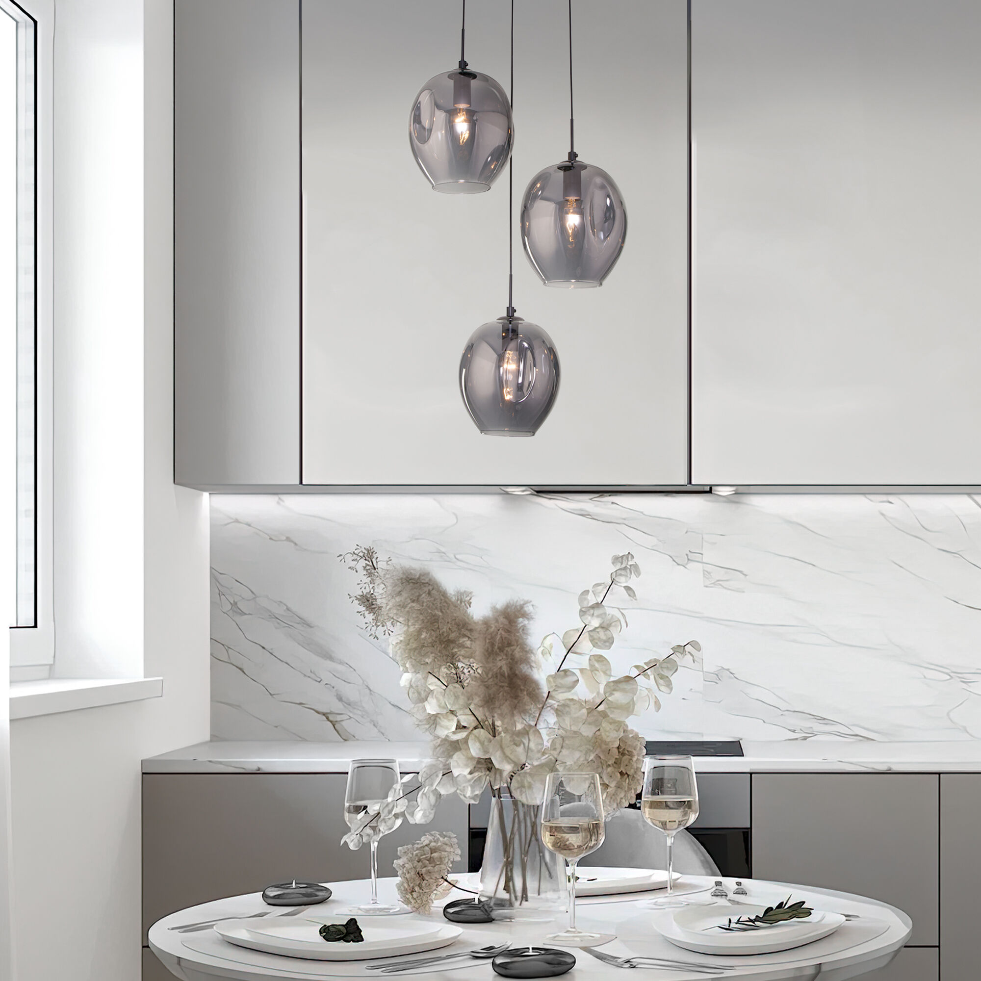 картинка Подвесной светильник со стеклянными плафонами 50195/3 черный жемчуг