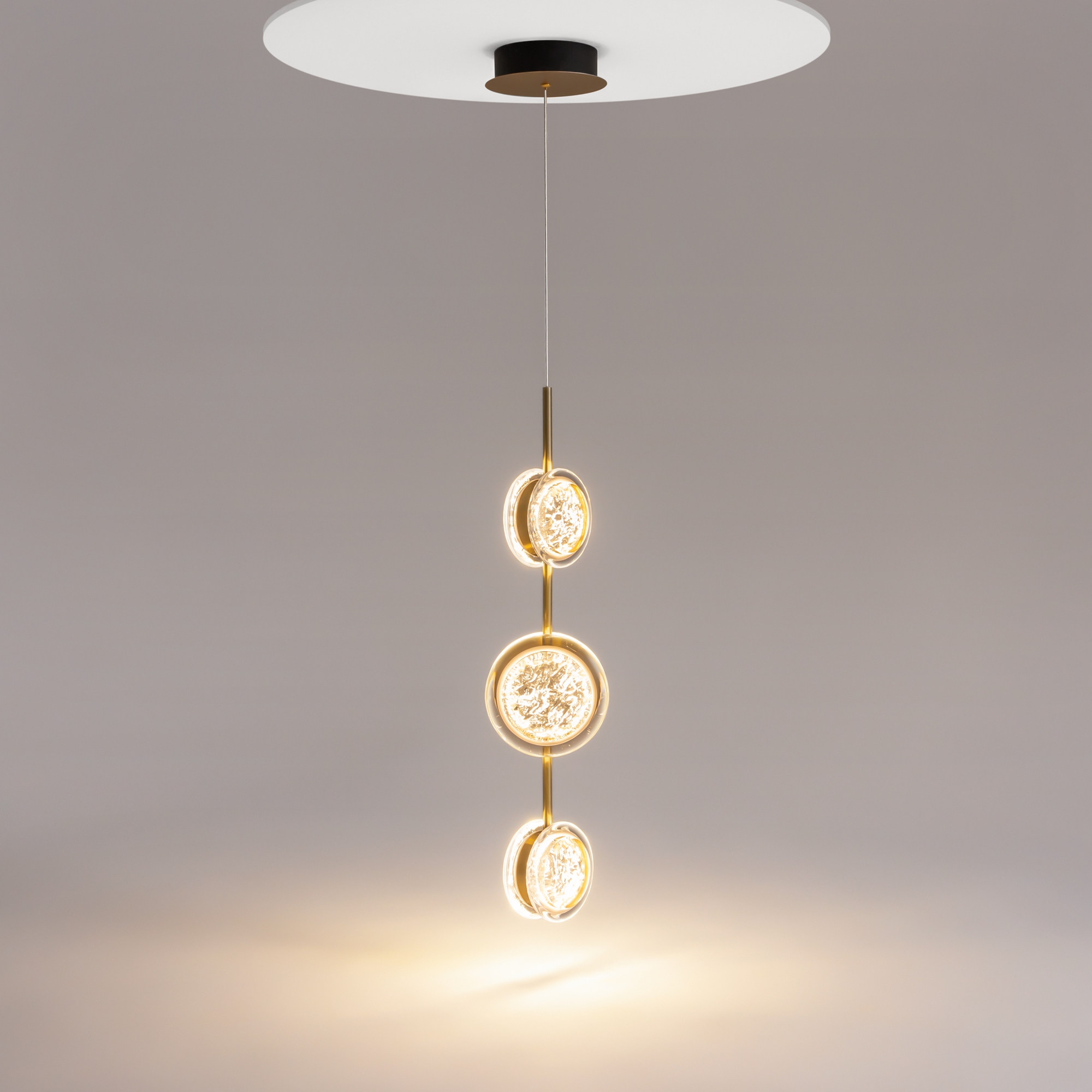 картинка Подвесной светильник Maytoni MOD361PL-L22BS3K