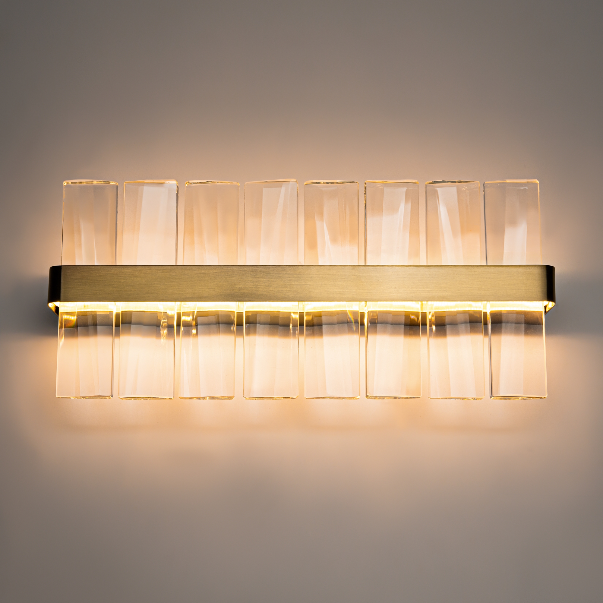 картинка Настенный светильник (бра) Maytoni MOD173WL-L15BS3K