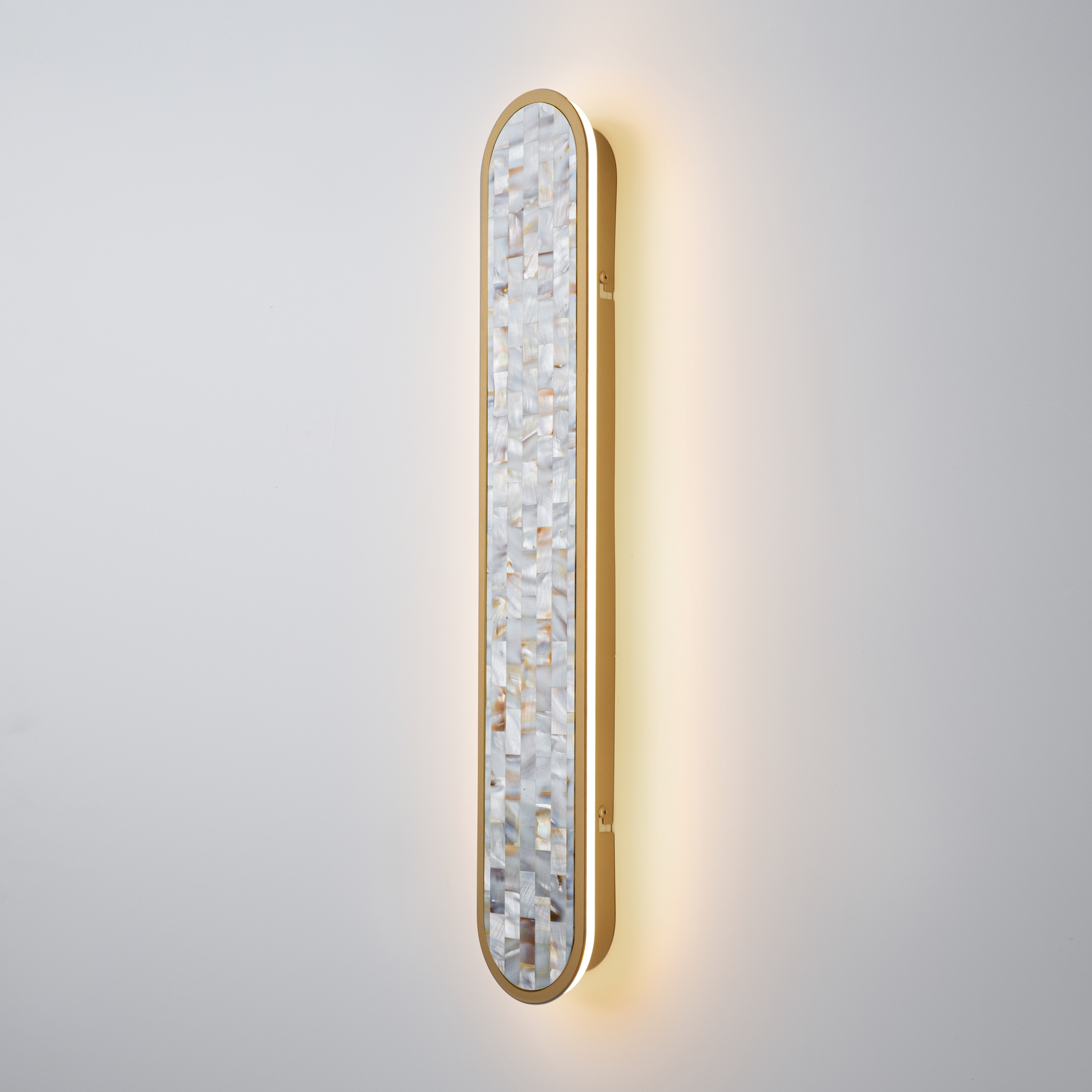 картинка Настенный светильник (бра) Maytoni MOD429WL-L30BSK