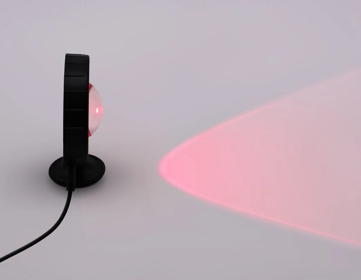 картинка Атмосферная светодиодная настольная лампа с пультом DE8383