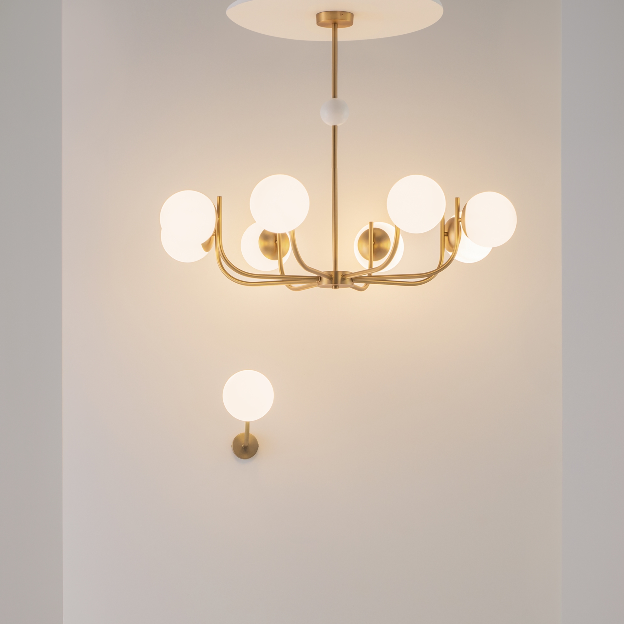 картинка Настенный светильник (бра) Maytoni MOD109WL-01BS