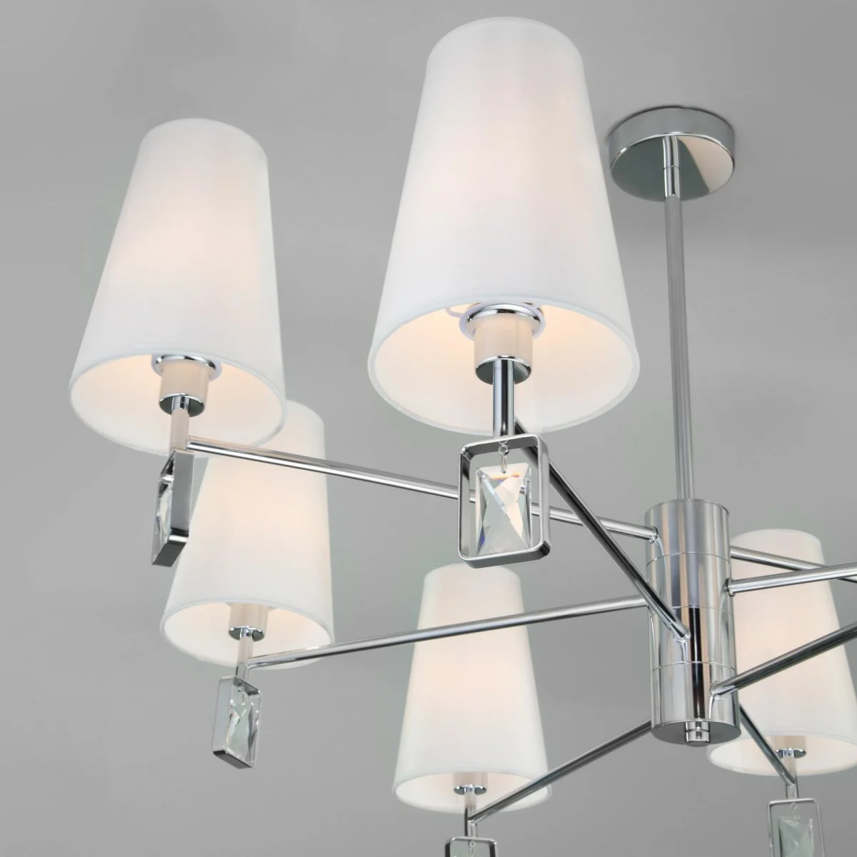 картинка Классическая люстра с абажурами 60137/8 хром