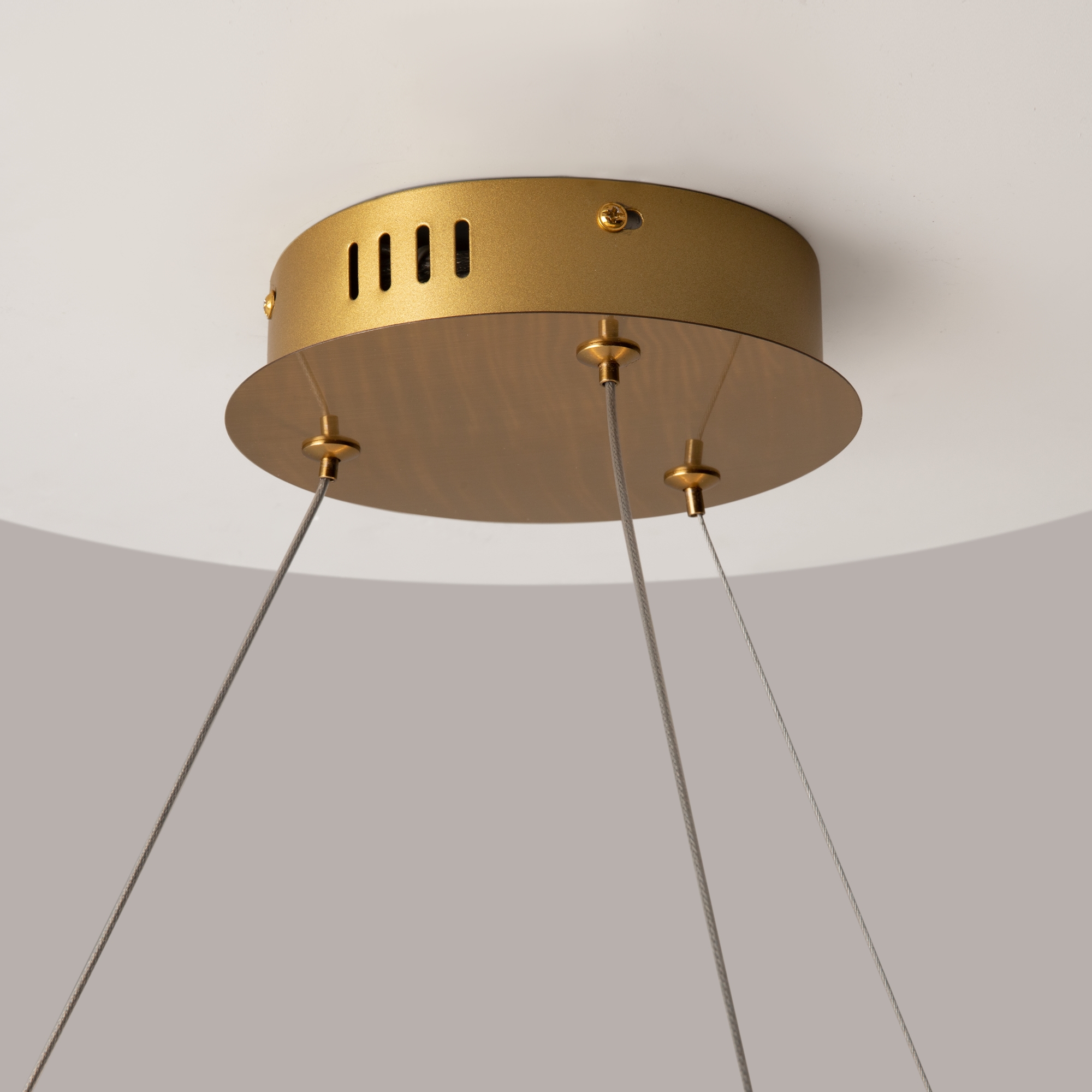 картинка Подвесной светильник Maytoni P097PL-L45BS3K