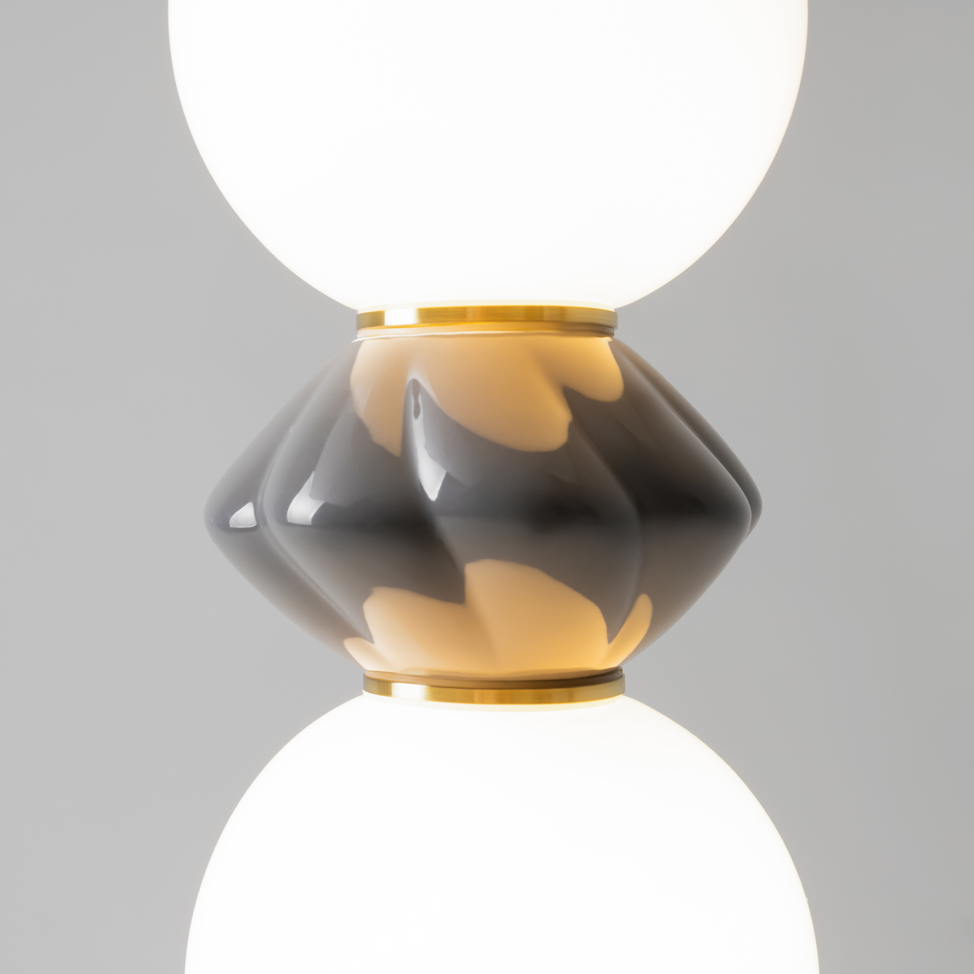 картинка Подвесной светильник Maytoni MOD362PL-L10GR3K