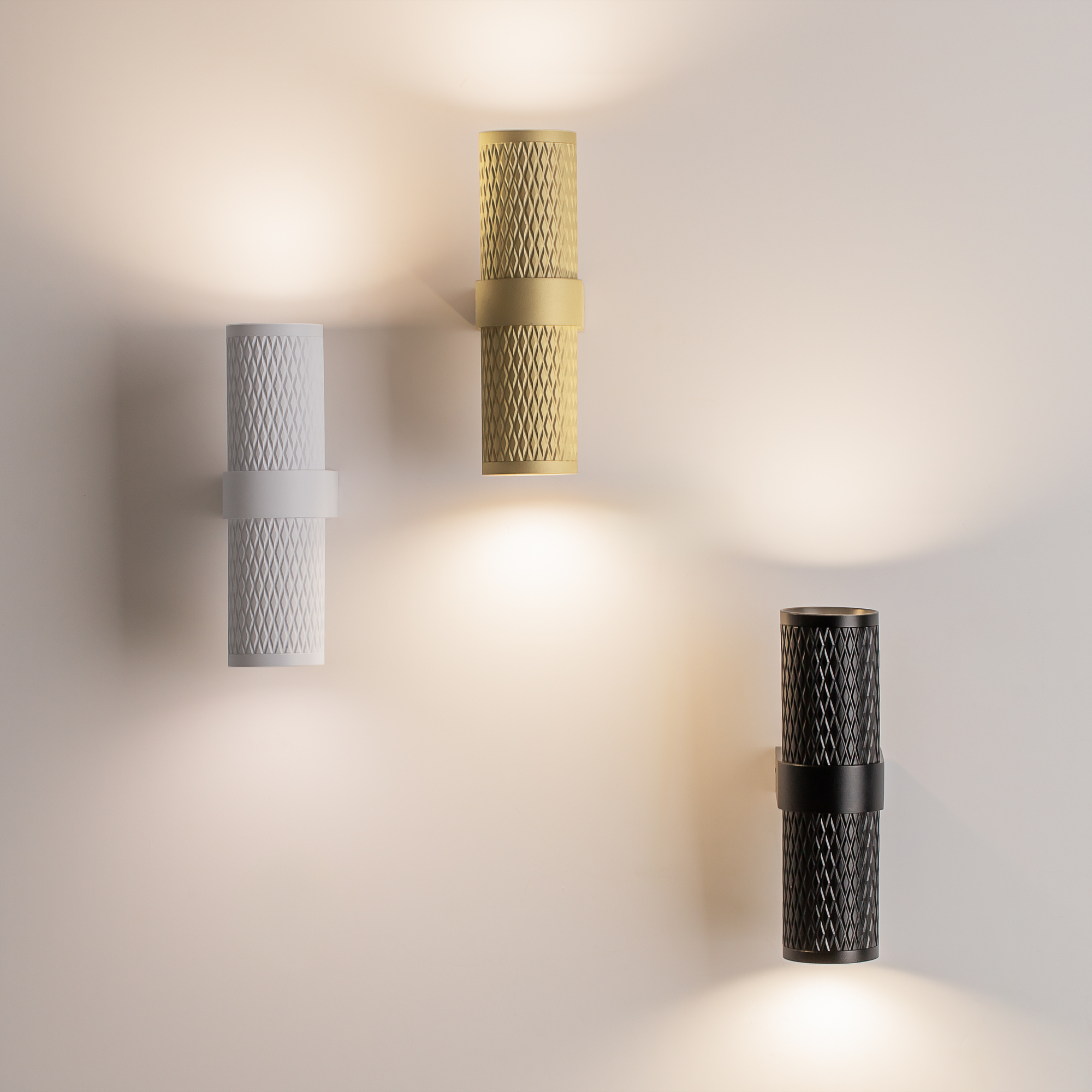 картинка Настенный светильник (бра) Technical C069WL-02MG