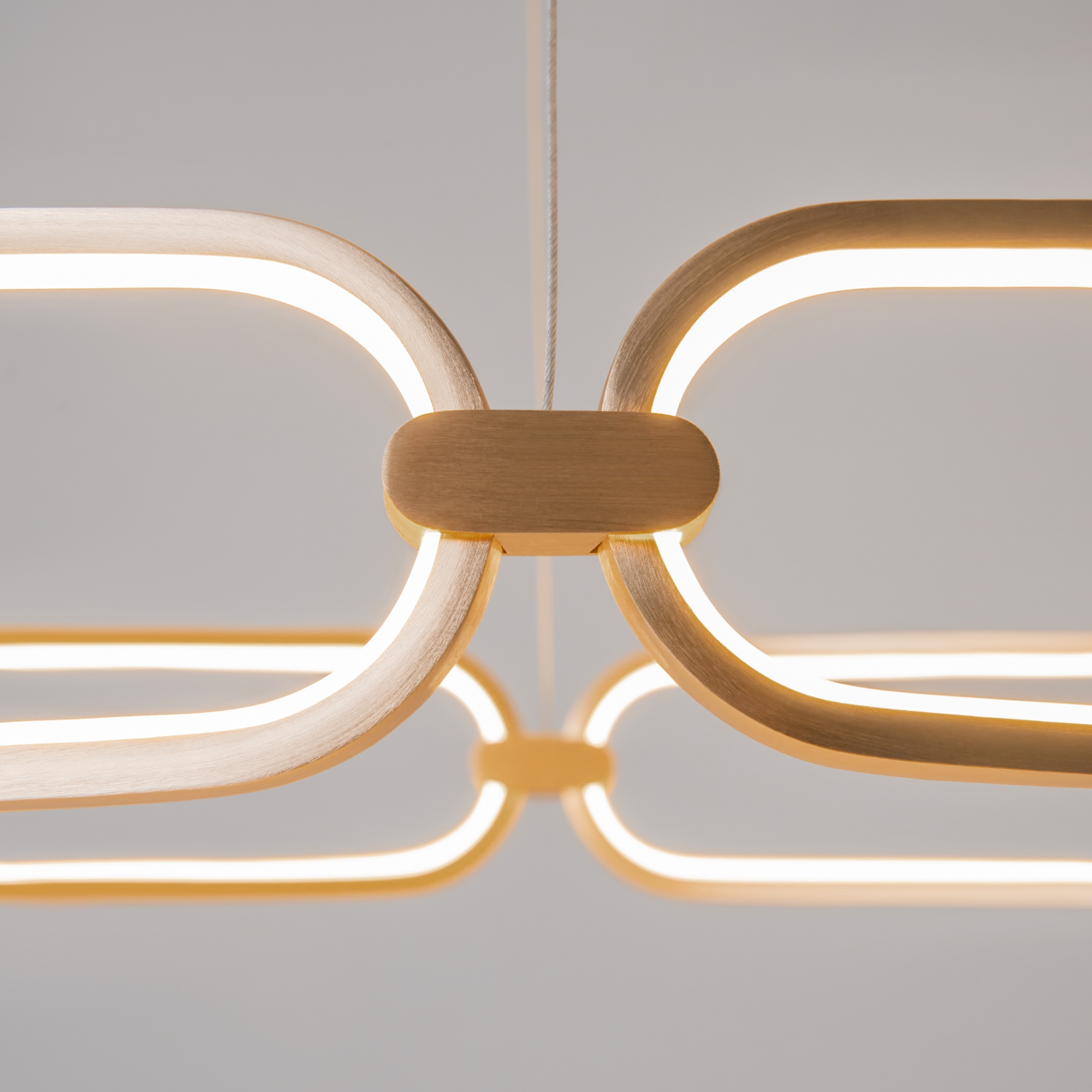 картинка Подвесной светильник Maytoni MOD017PL-L50MG