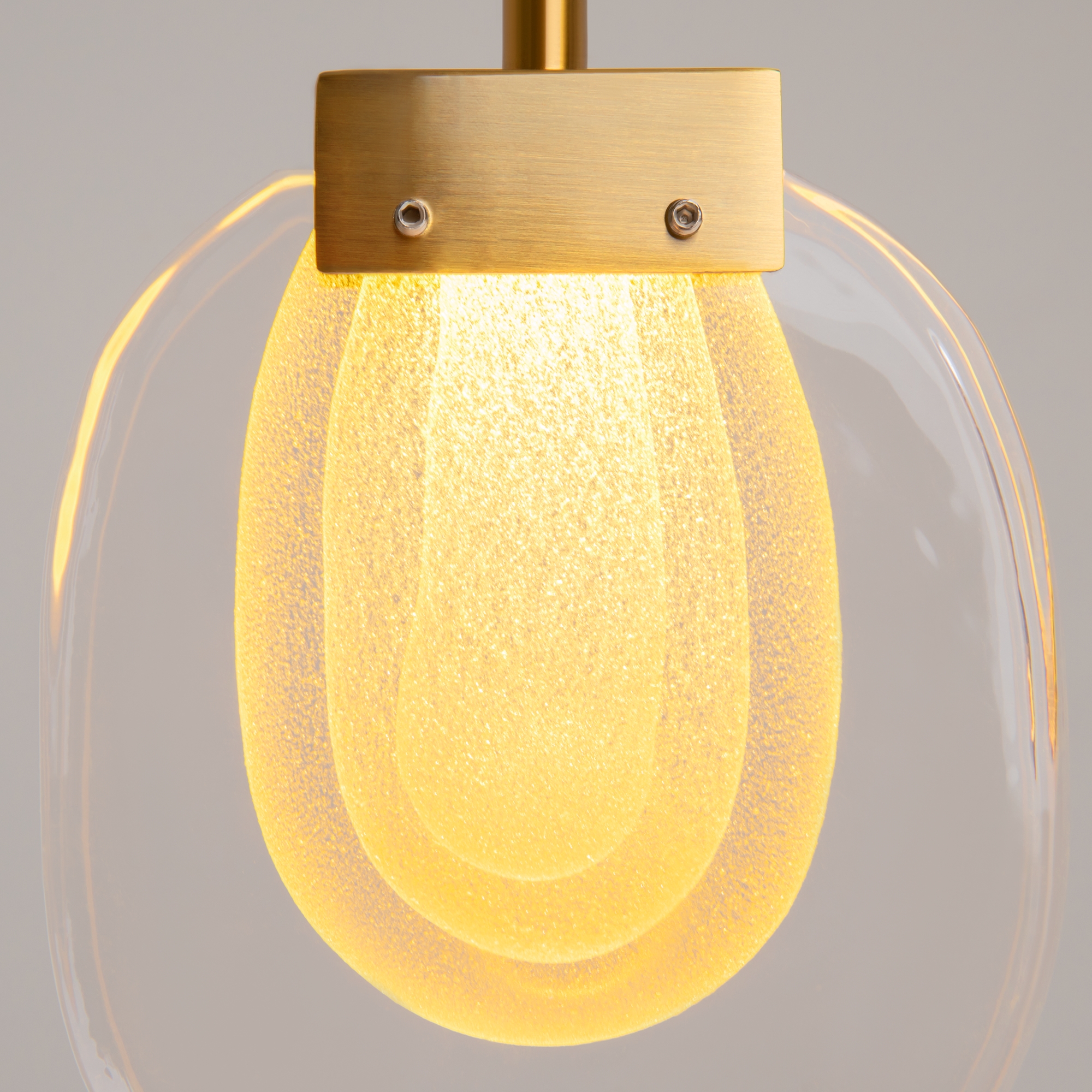 картинка Подвесной светильник Maytoni MOD367PL-L3BSK