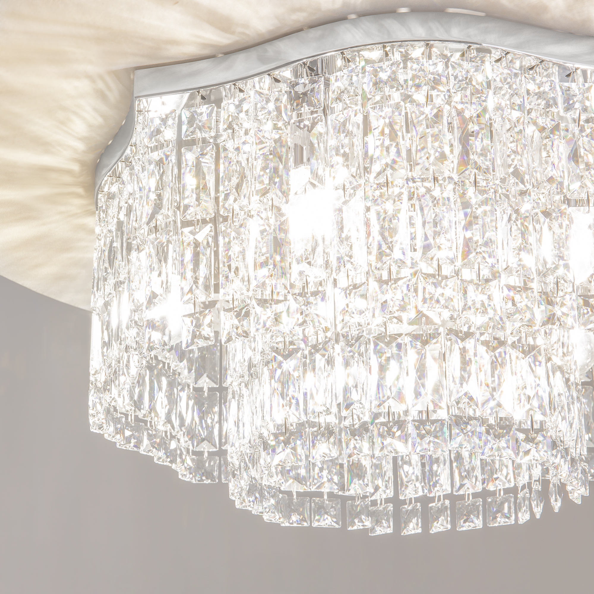 картинка Потолочный светильник Maytoni DIA005CL-06CH