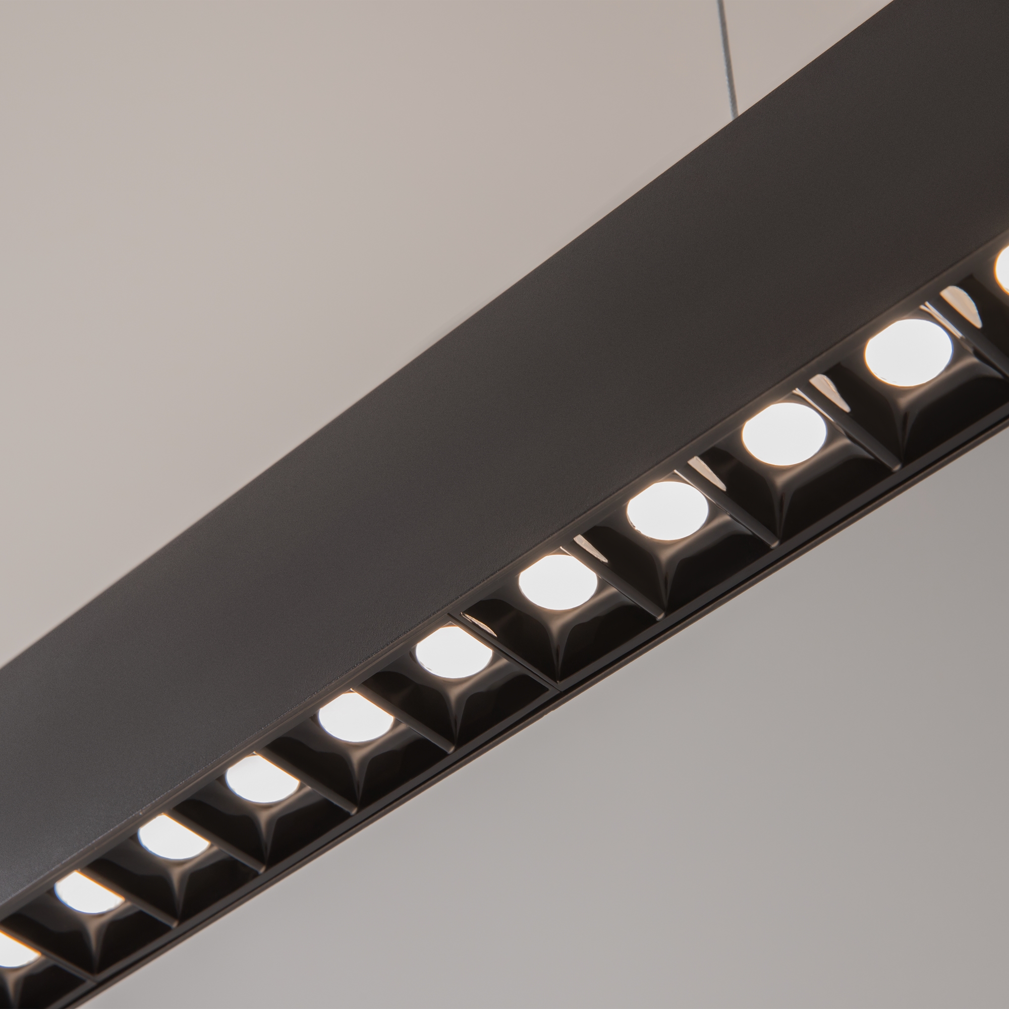 картинка Подвесной светильник Technical P050PL-L40B4K