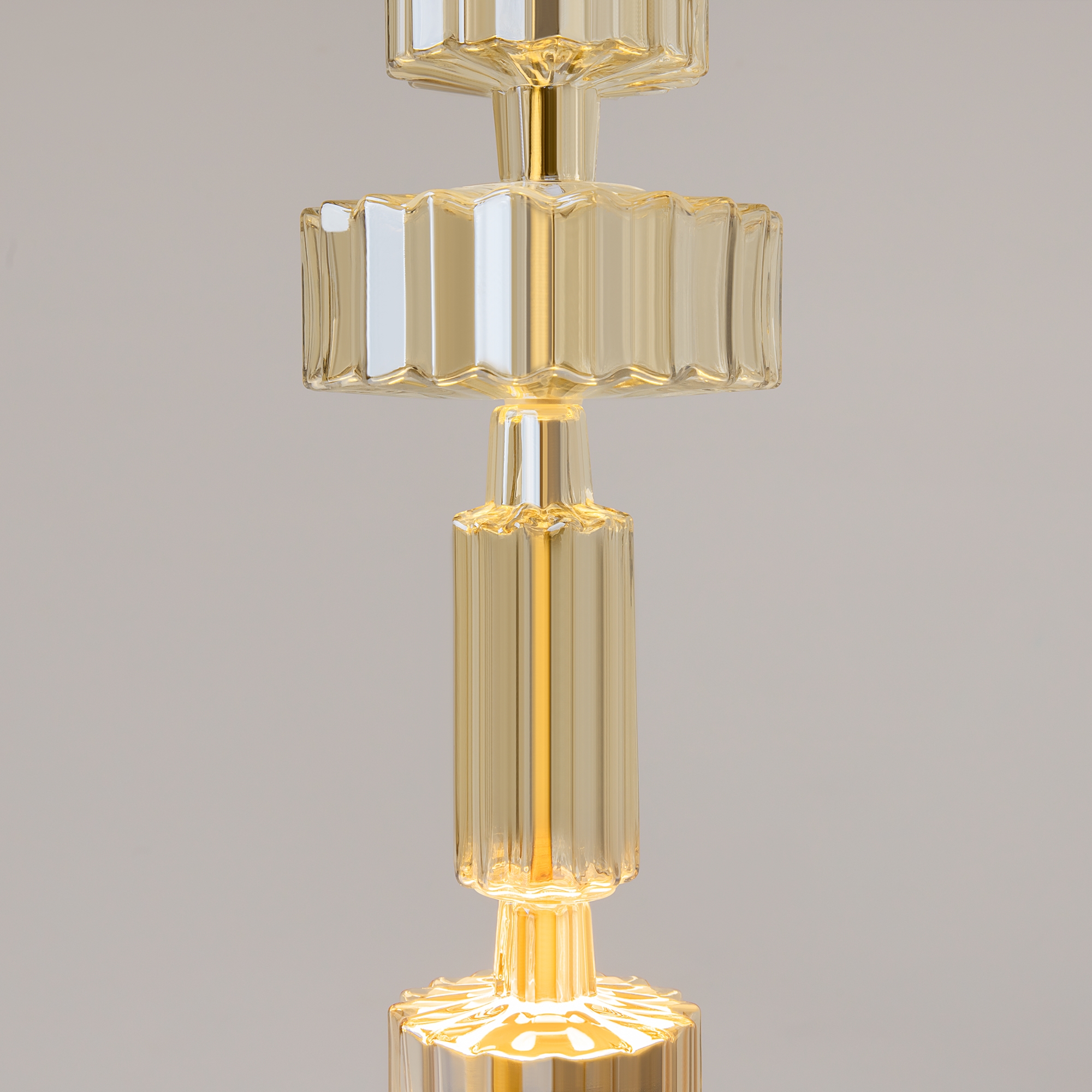 картинка Подвесной светильник Maytoni MOD253PL-L18BS3K1