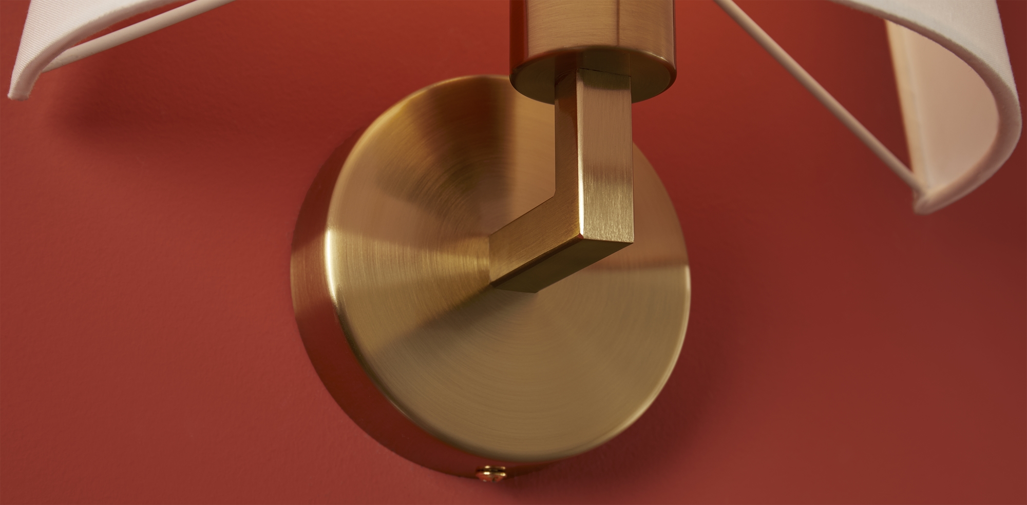 картинка Настенный светильник (бра) Freya FR2042WL-01BS